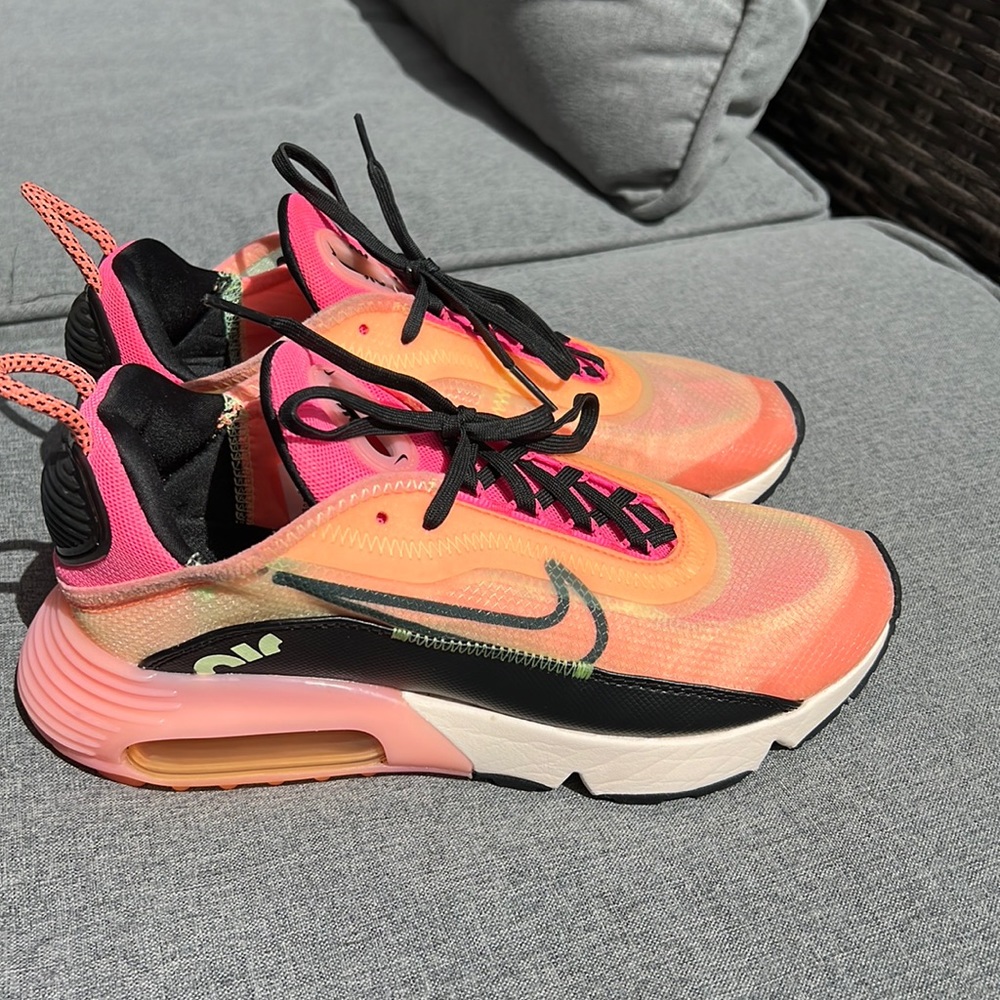 Nike AirMax 2090